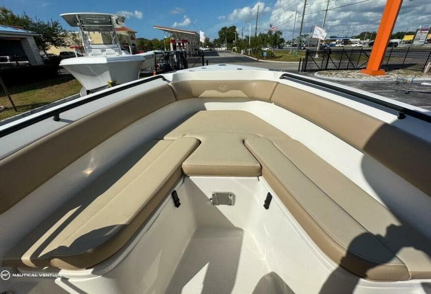 2019 Sailfish 220 CC