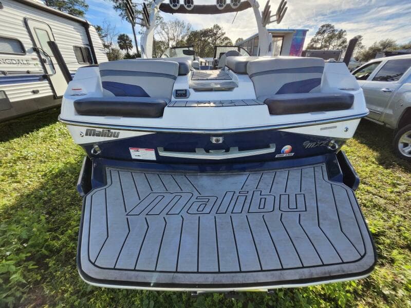 2018 Malibu Wakesetter 24 MXZ
