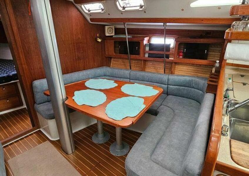 1995 Catalina 400