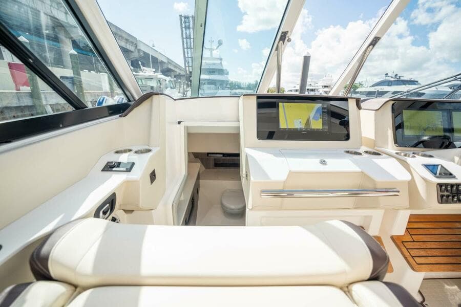 2022 Regal LX36