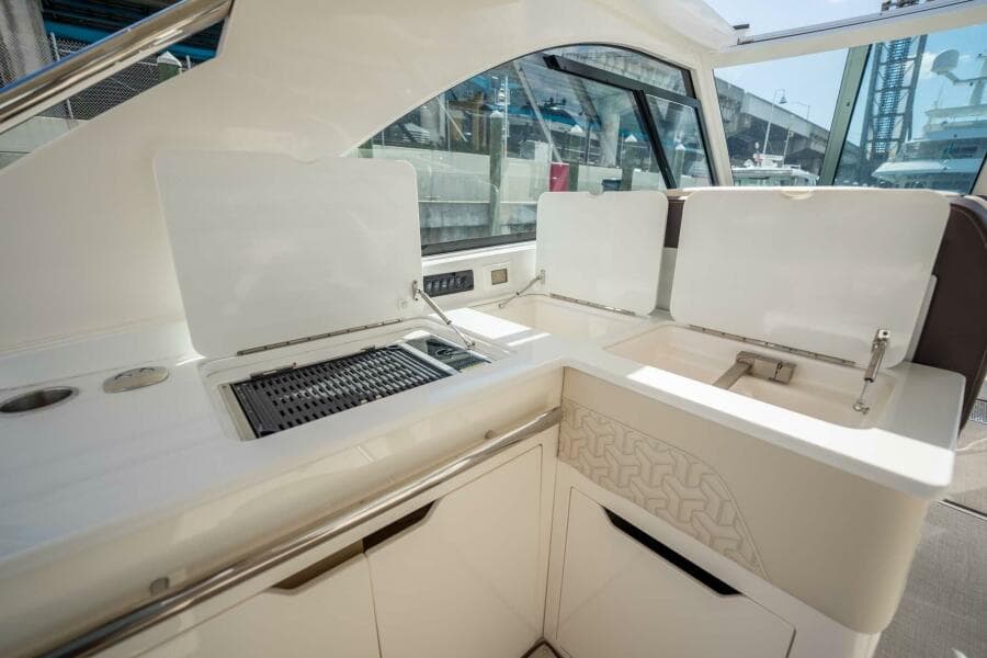2022 Regal LX36