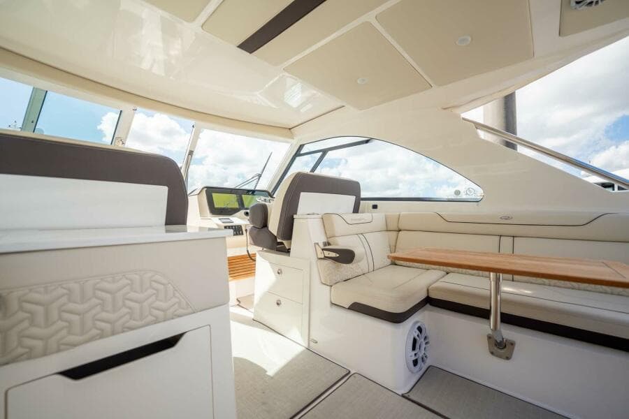 2022 Regal LX36