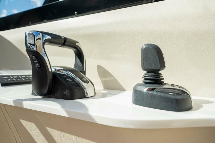 2022 Regal LX36