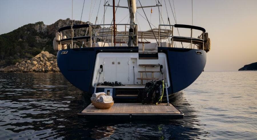 2005 Royal Huisman Ketch Sailing Yacht