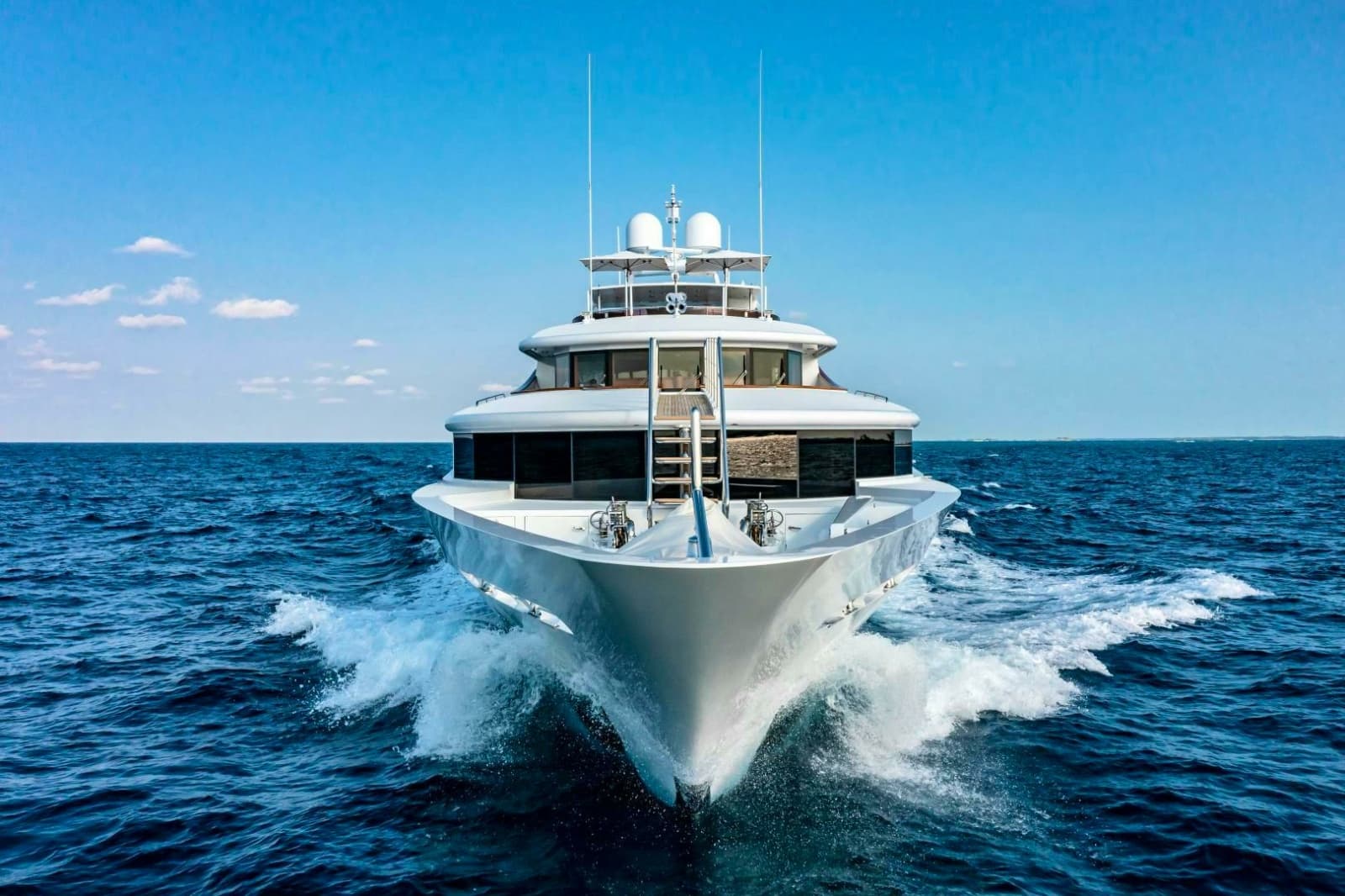 2011 Trinity Yachts Trinity 164