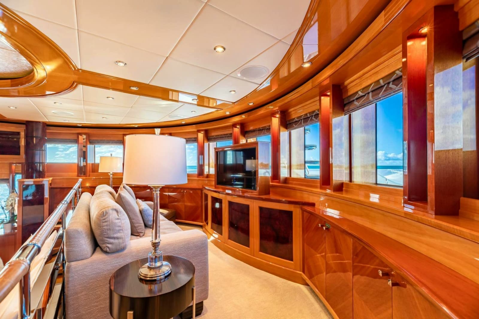 2011 Trinity Yachts Trinity 164