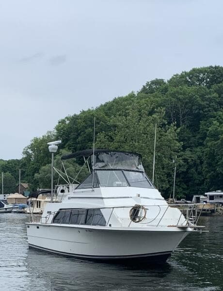 1984 Carver Mariner