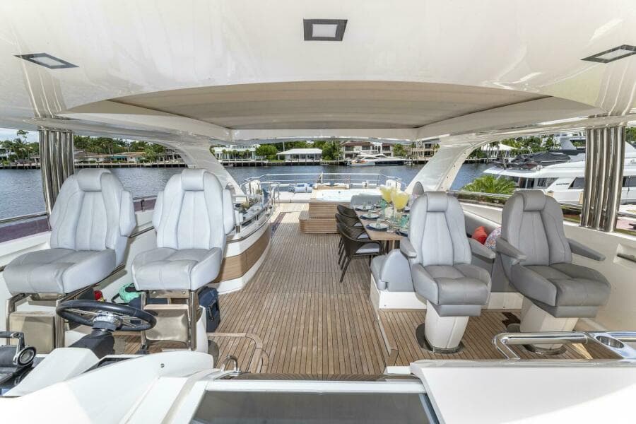 2012 Princess 104 - Flybridge