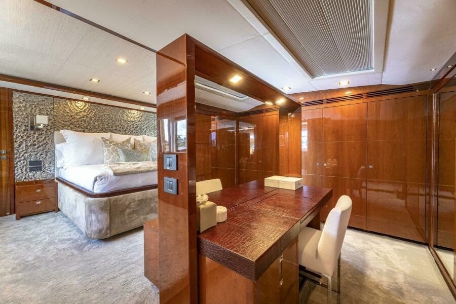 2012 Princess 104 - On deck master