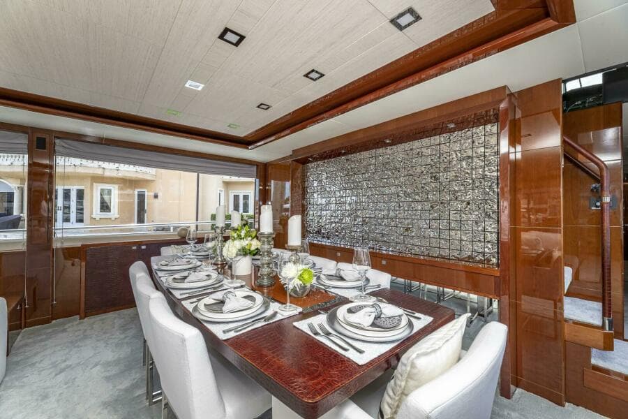 2012 Princess 104 - Interior dining