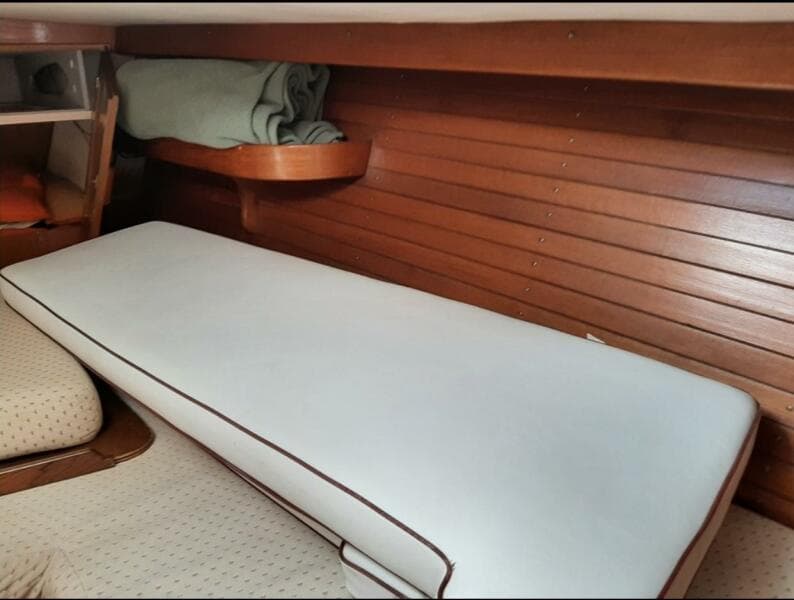 1988 J Boats 