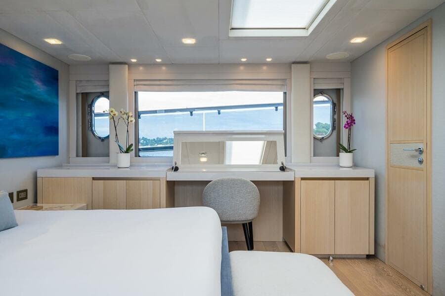 2021 Monte Carlo Yachts MCY 96