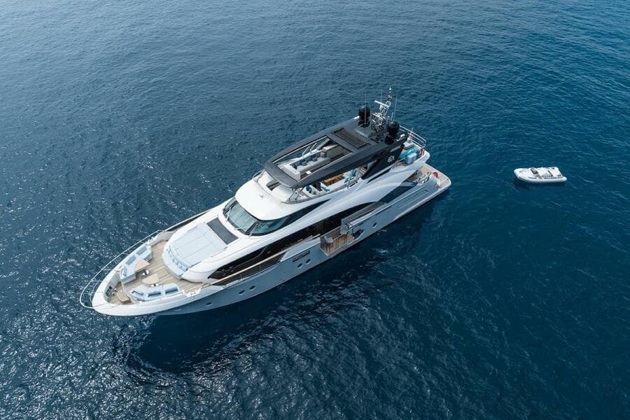 2021 Monte Carlo Yachts MCY 96
