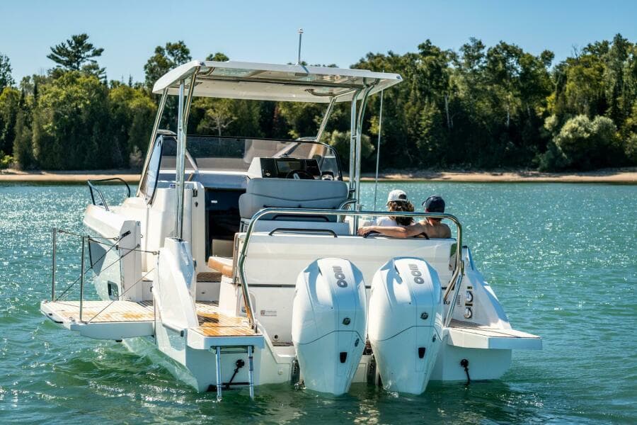 2027 Beneteau Flyer 9 SUNdeck