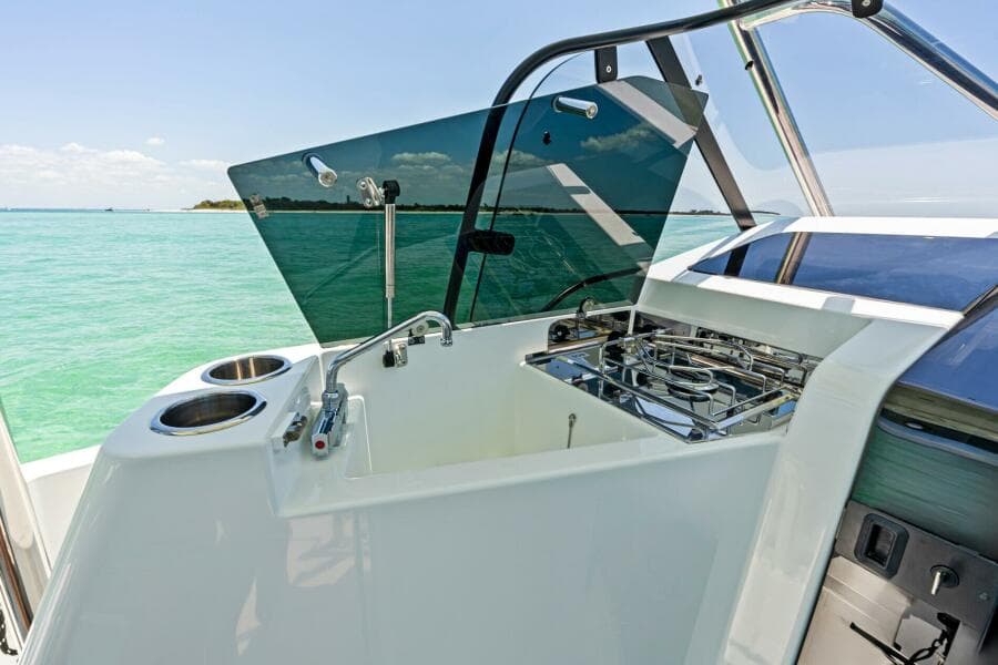 2027 Beneteau Flyer 9 SUNdeck