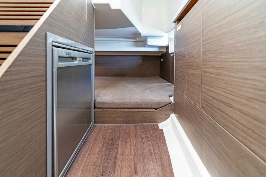 2027 Beneteau Flyer 9 SUNdeck