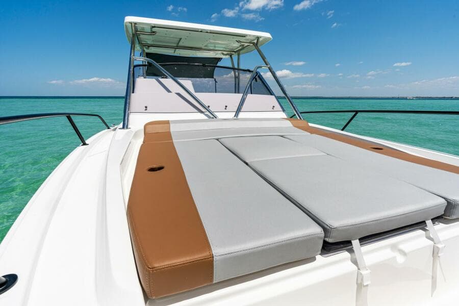 2027 Beneteau Flyer 9 SUNdeck