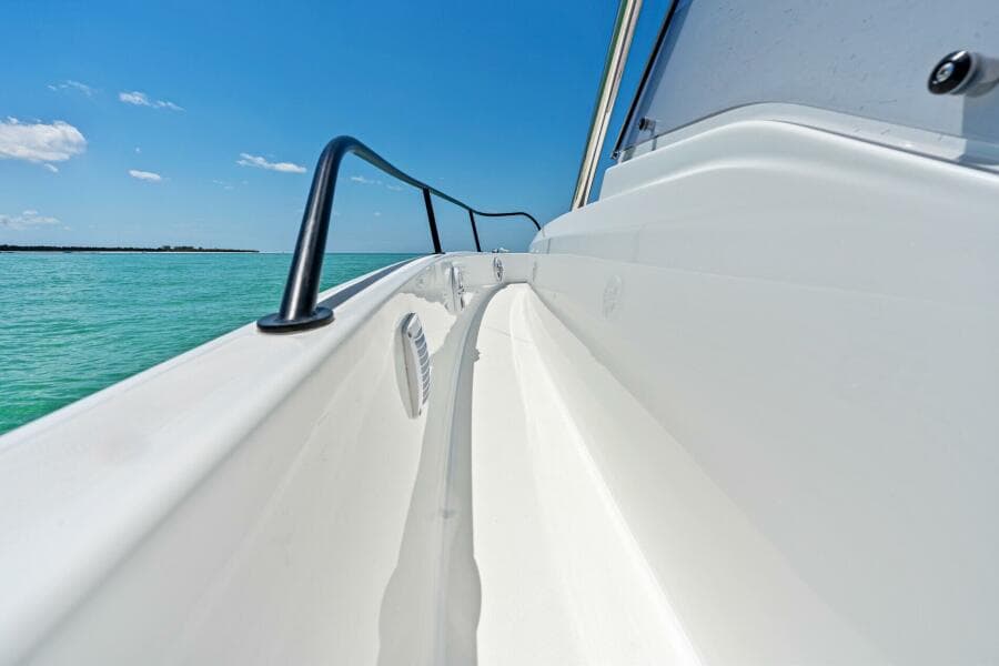 2027 Beneteau Flyer 9 SUNdeck