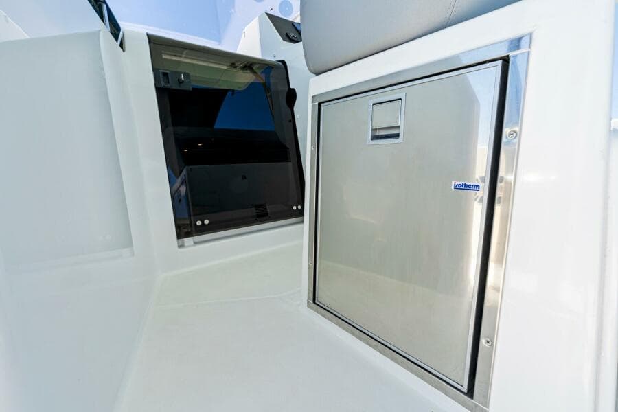 2027 Beneteau Flyer 9 SUNdeck