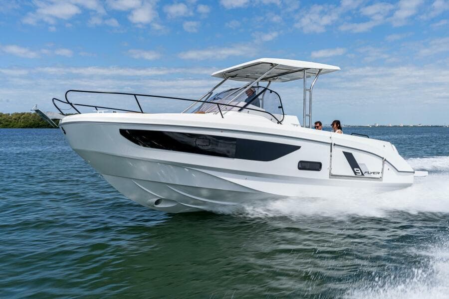 2027 Beneteau Flyer 9 SUNdeck