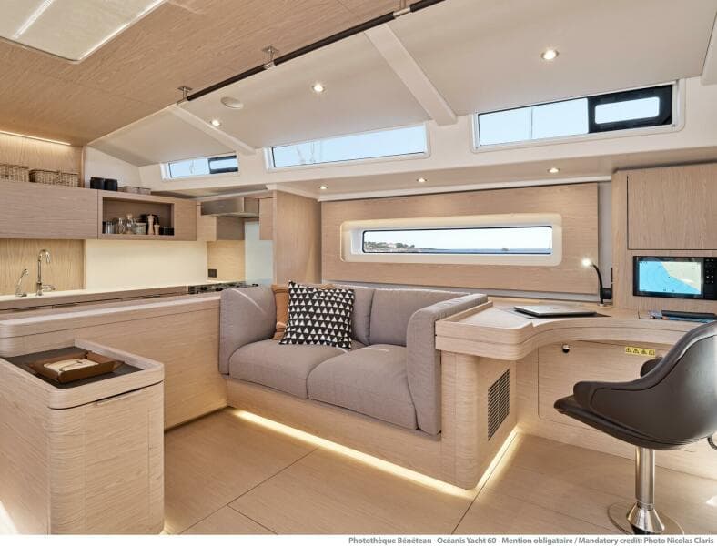 BENETEAU Oceanis Yacht 60