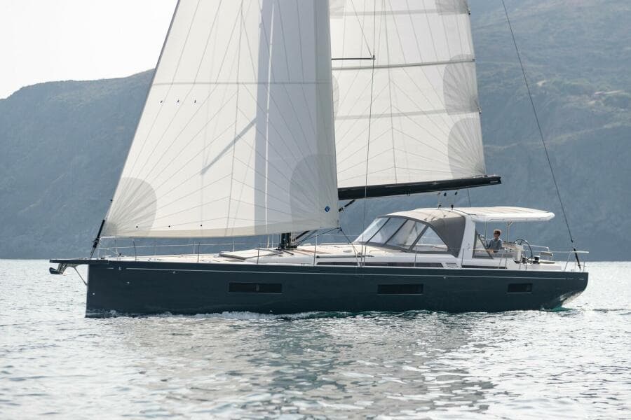 BENETEAU Oceanis Yacht 60