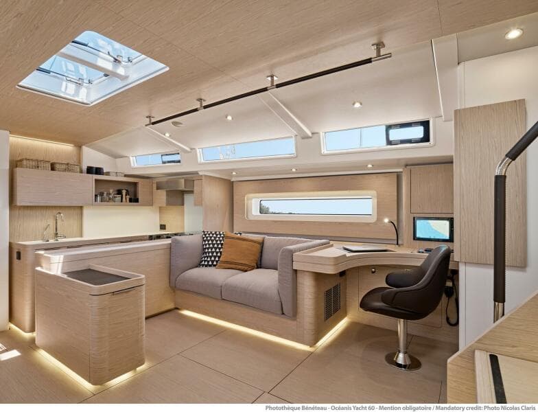 BENETEAU Oceanis Yacht 60