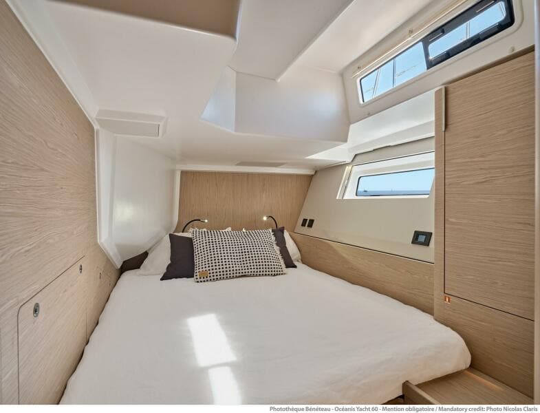 BENETEAU Oceanis Yacht 60