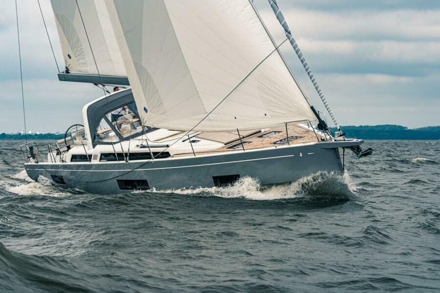 2025 BENETEAU Oceanis Yacht 54