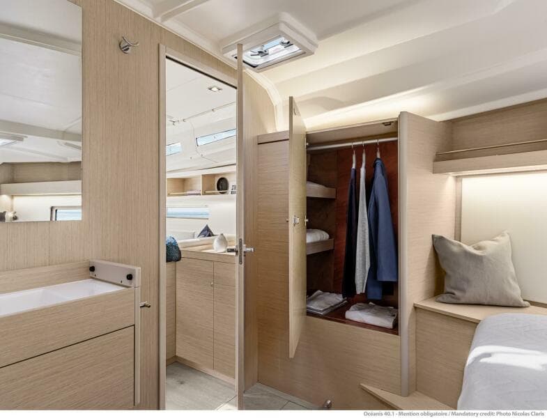 2025 Oceanis 40.1