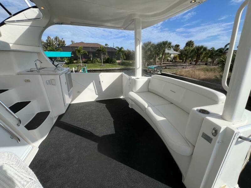 2002 Silverton 39 Motor Yacht