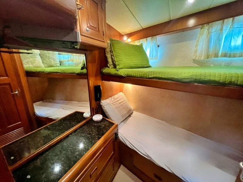 2000 Grand Alaskan 60 Pilothouse