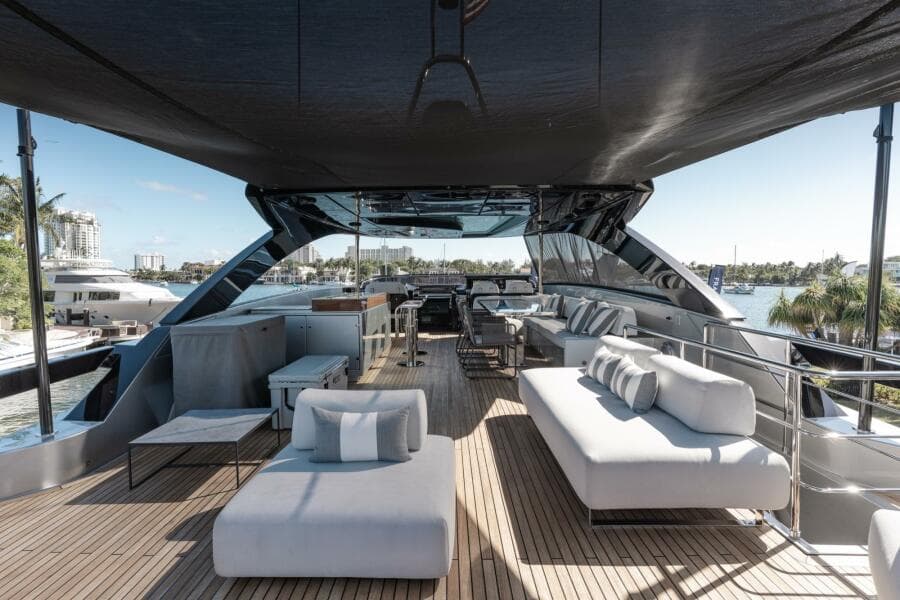 Flybridge