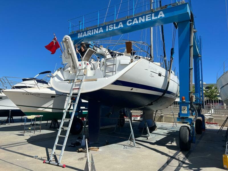 2005 Beneteau Oceanis Clipper 523