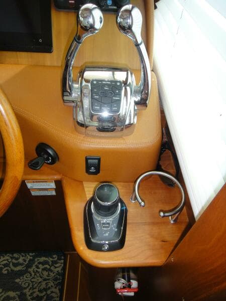 2018 Sabre 48 Salon Express