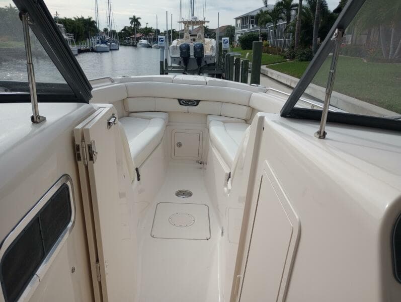 2016 Grady-White Freedom 307