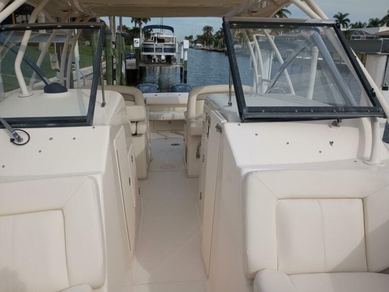 2016 Grady-White Freedom 307