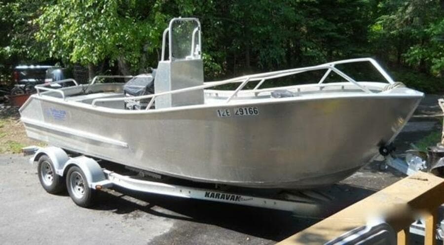 2005 Custom Tuffer 230