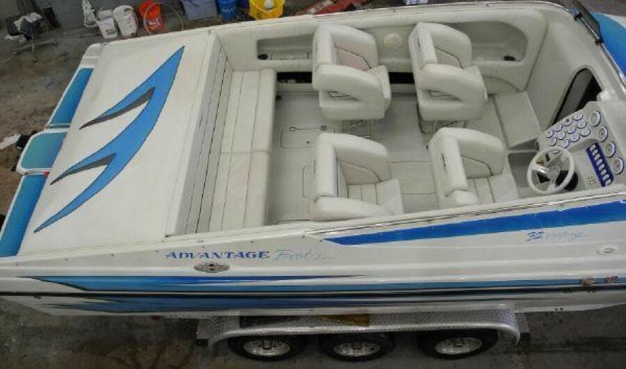 2002 Advantage 