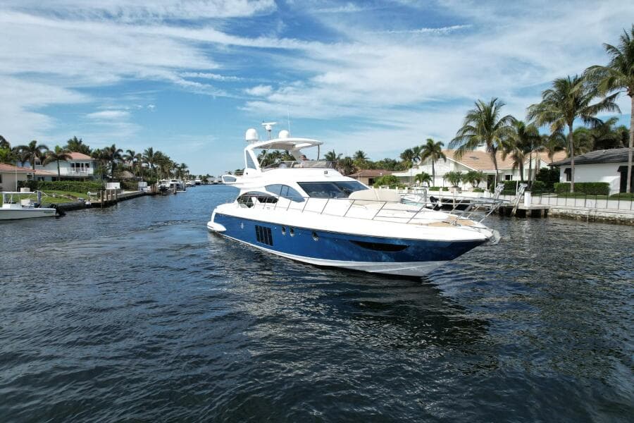 2015 Azimut 64 Flybridge