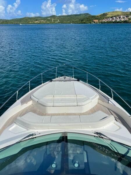 2016 Ferretti Yachts 550