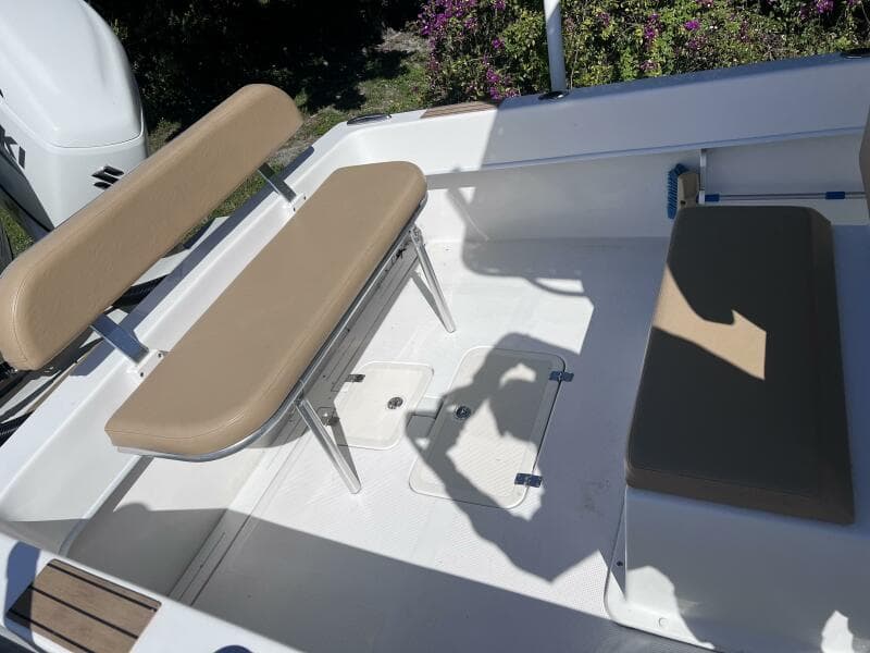 2022 Dusky 278 CENTER CONSOLE