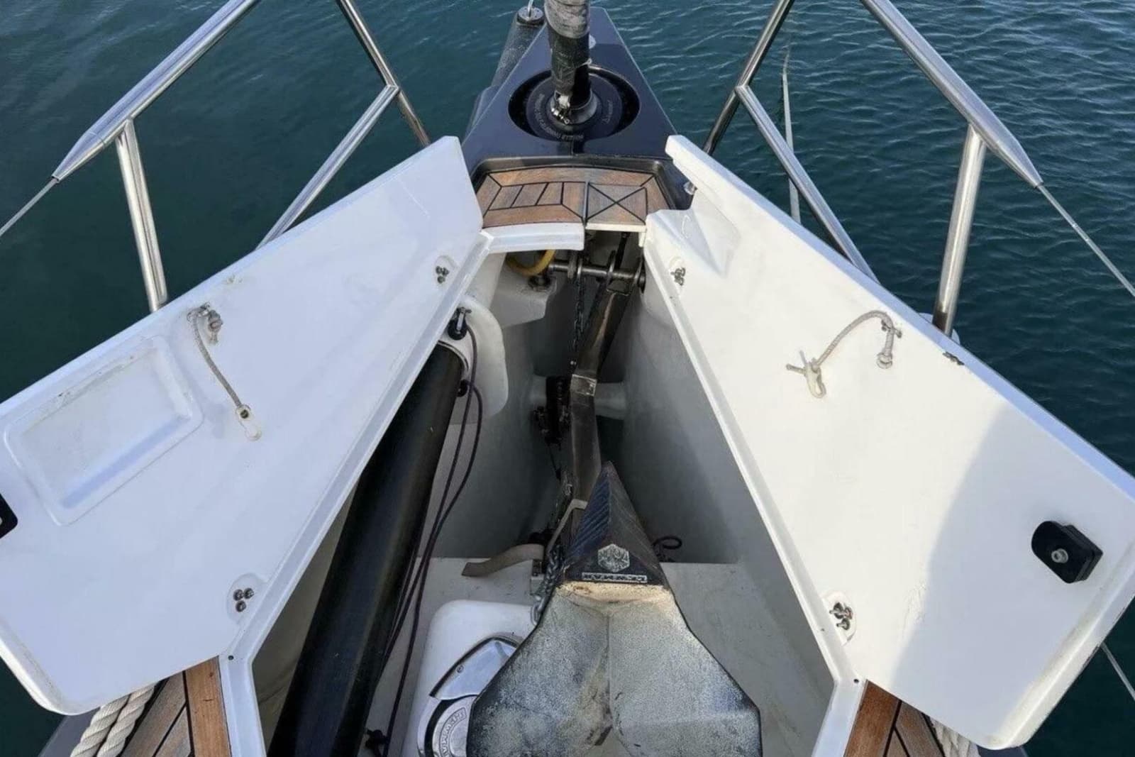 2016 Ice Yachts 62