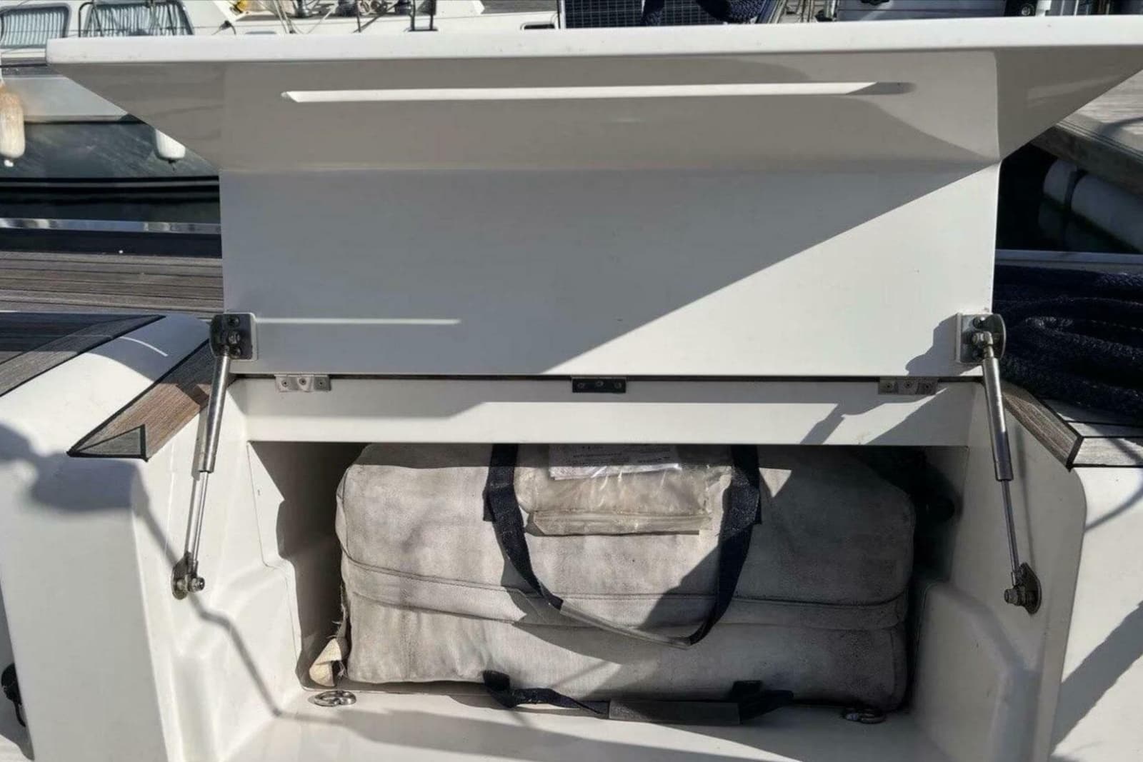 2016 Ice Yachts 62