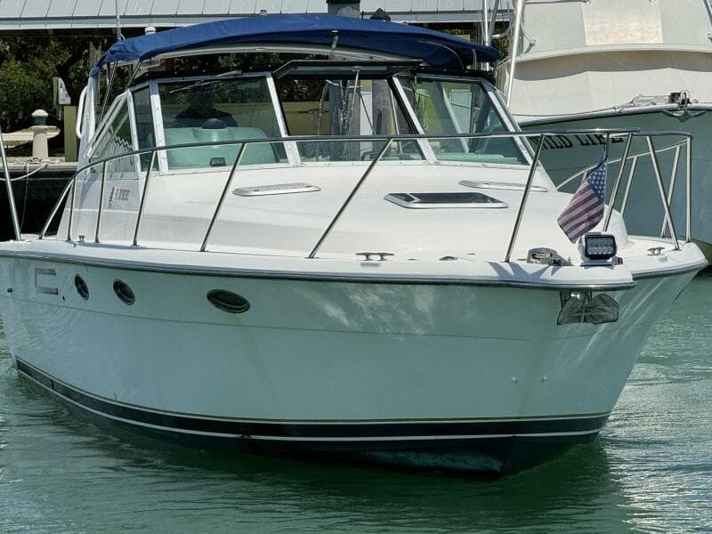 2000 Tiara Yachts 3100 Open