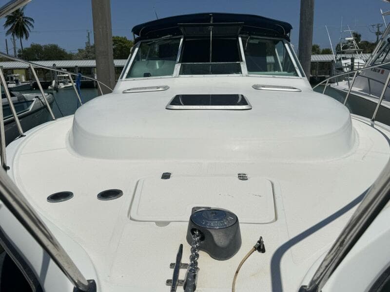 2000 Tiara Yachts 3100 Open