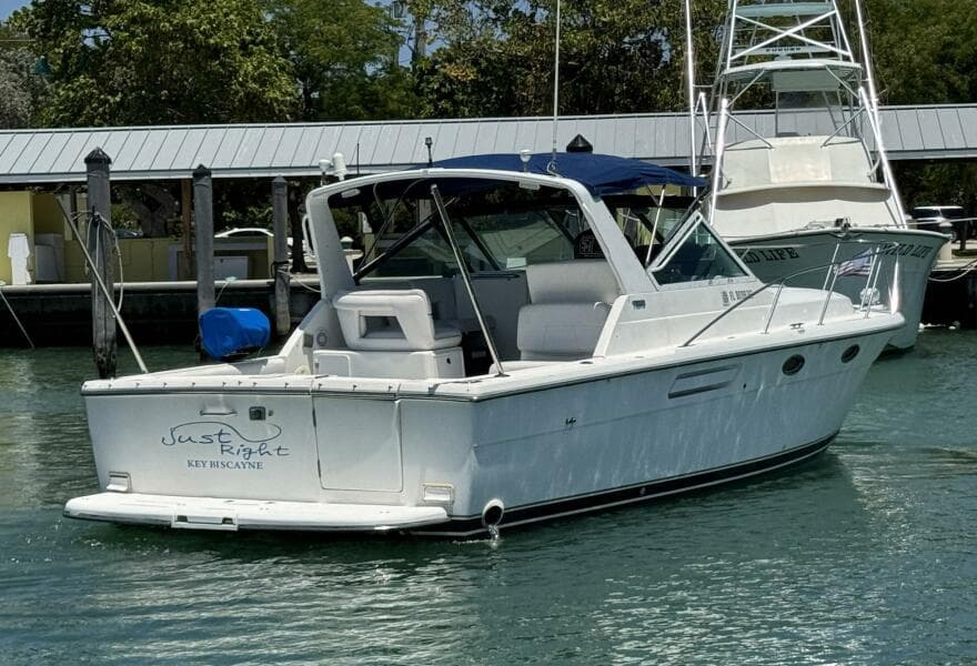 2000 Tiara Yachts 3100 Open