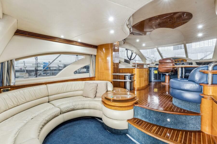 2005 Azimut 55 flybridge