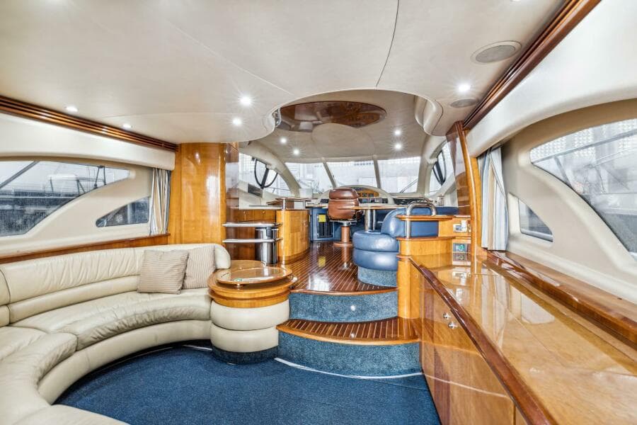 2005 Azimut 55 flybridge