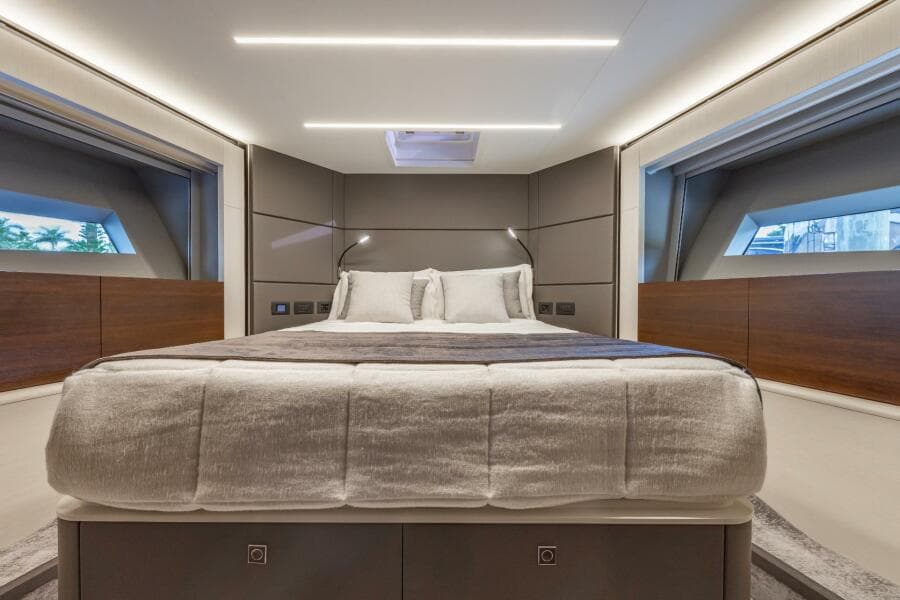 2024 Astondoa 66 Flybridge